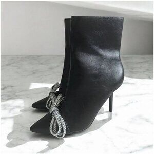 WINDSOR Flora Black Rhinestone Jeweled Bow Heels Boots Size 7